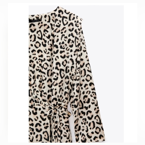 Zara Satin Midi Leopard Print Wrap - Picture 3 of 6